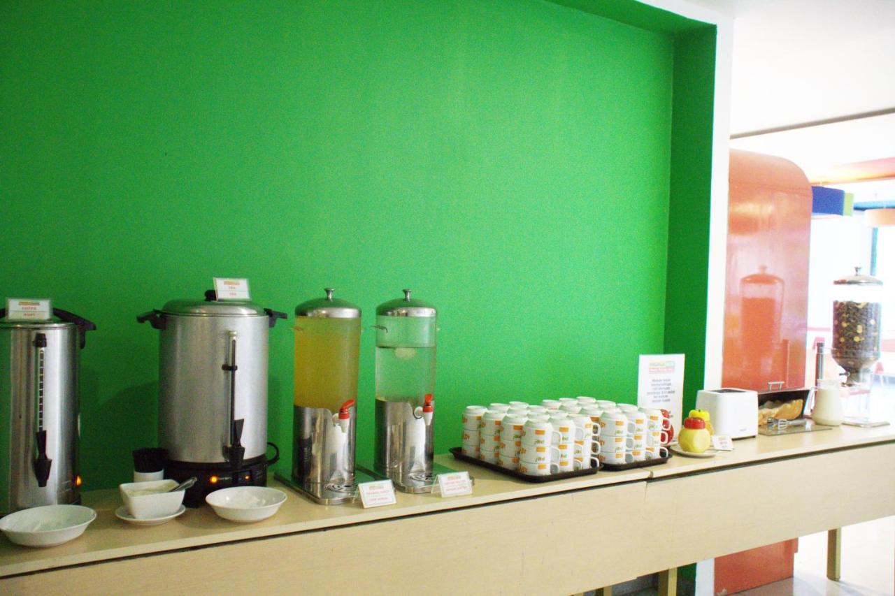 Singaraja Hotel - Chse Certified Ngoại thất bức ảnh
